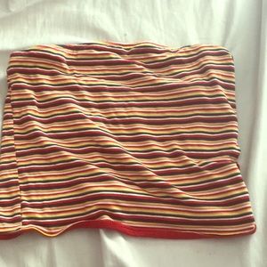 A reversible tube top